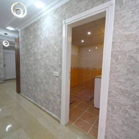 Просторная Квартира С Бассейном Apartment *