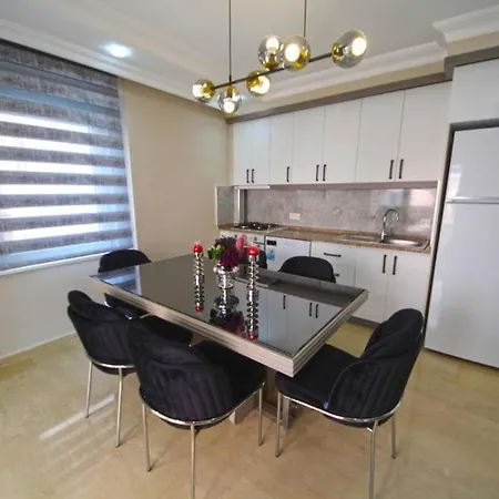 Appartement Просторная Квартира С Бассейном